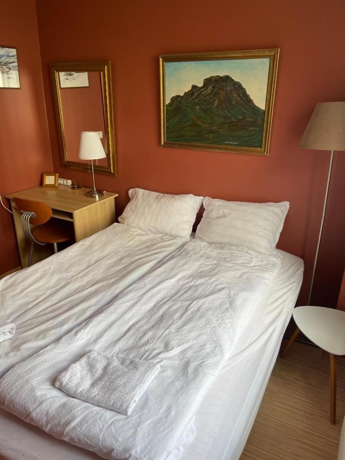 Managisting Guesthouse Isafjordur Bagian luar foto