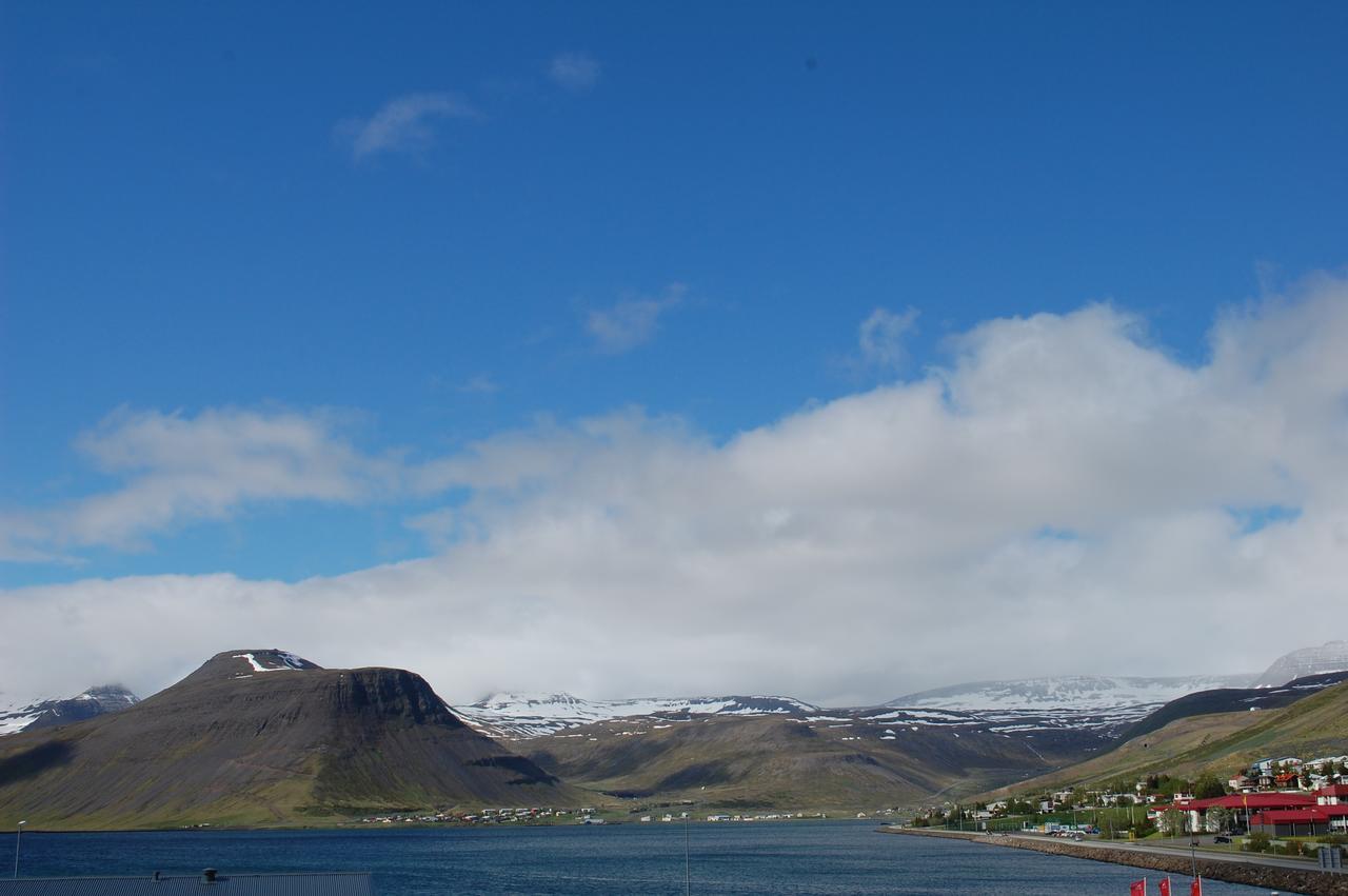 Managisting Guesthouse Isafjordur Bagian luar foto