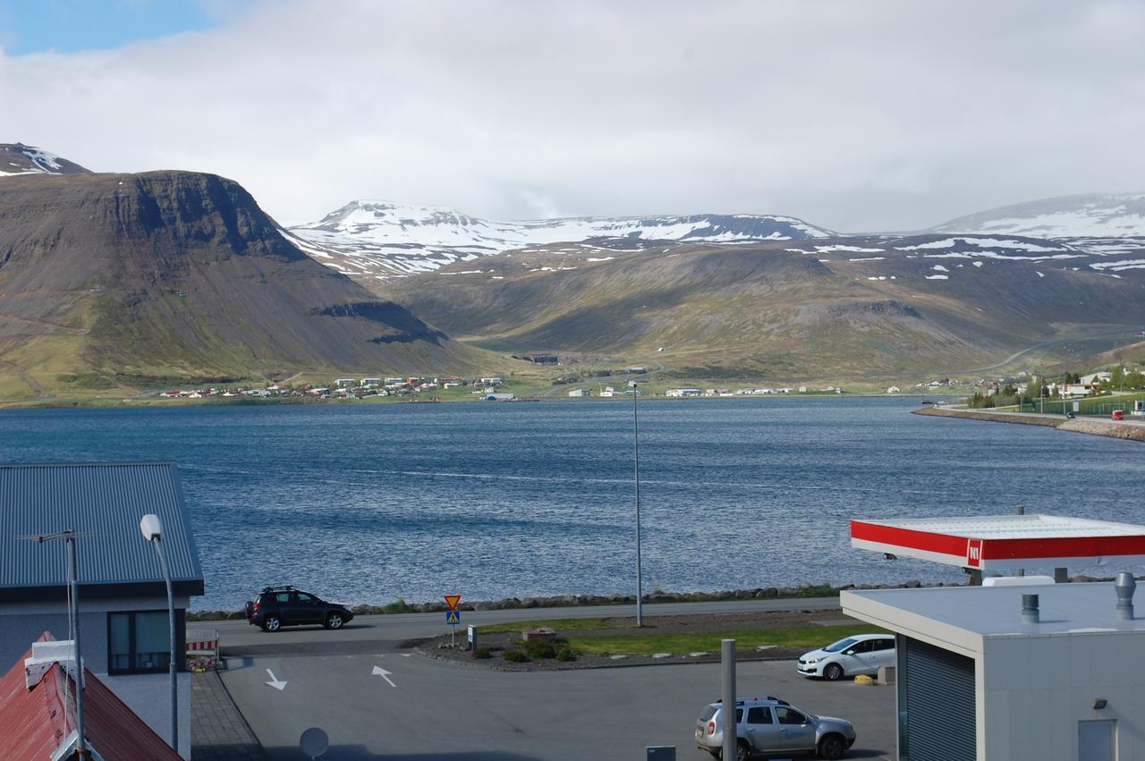Managisting Guesthouse Isafjordur Bagian luar foto
